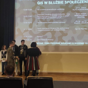 Uczniowie naszej szkoły na GIS DAY 2022
