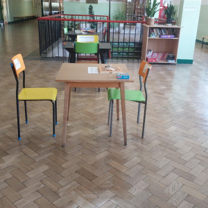 Zamiast smartfonów - szachy i planszówki