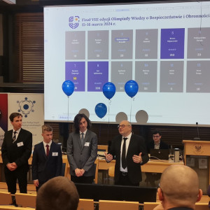 finalistą VIII edycji Olimpiady Wiedzy o Bezpieczeństwie i Obronności.