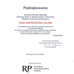 finalistą VIII edycji Olimpiady Wiedzy o Bezpieczeństwie i Obronności.