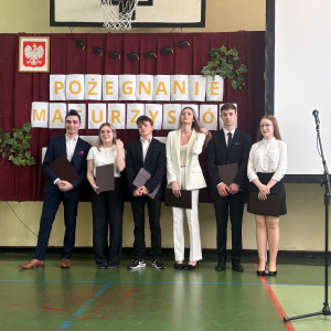Pożegnanie maturzystów