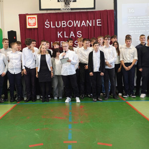 Dzień Edukacji Narodowej i ślubowanie klas pierwszych