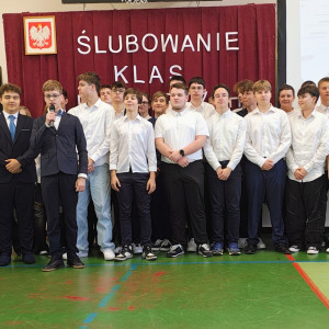 Dzień Edukacji Narodowej i ślubowanie klas pierwszych