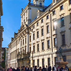 Wspólne podróżowanie, odkrywanie nowych zakątków i ciekawostek