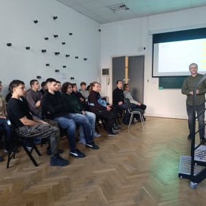 Przyszli geodeci z wizytą na PW