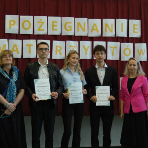 Pożegnanie maturzystów